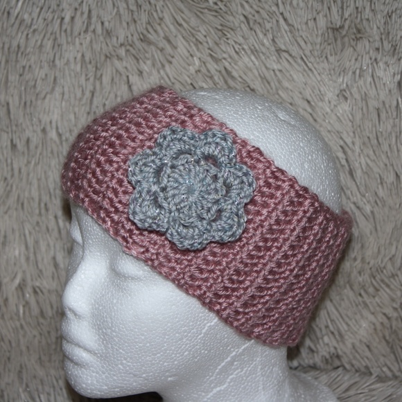 Beautiful NWOT Winter Crocheted Earwarmers - Picture 6 of 8